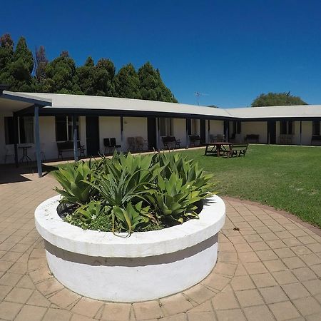 Busselton Ithaca Motel Екстериор снимка