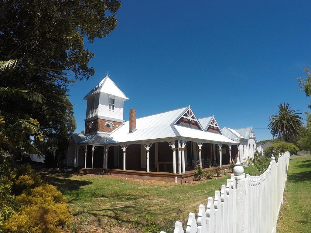 Busselton Ithaca Motel Екстериор снимка