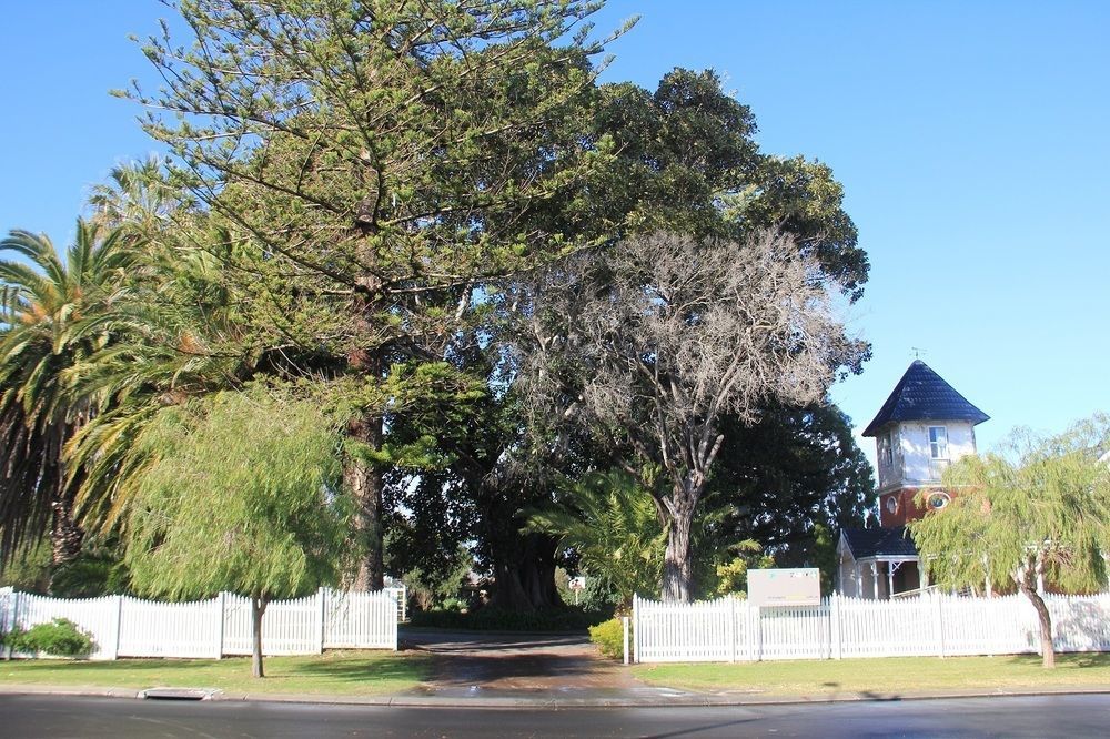 Busselton Ithaca Motel Екстериор снимка