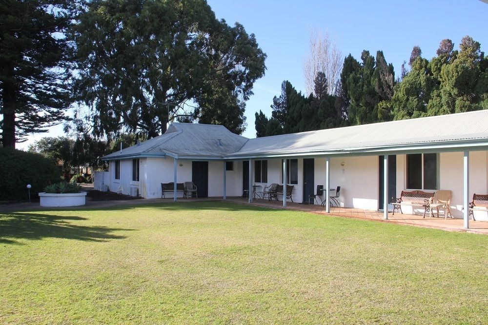 Busselton Ithaca Motel Екстериор снимка
