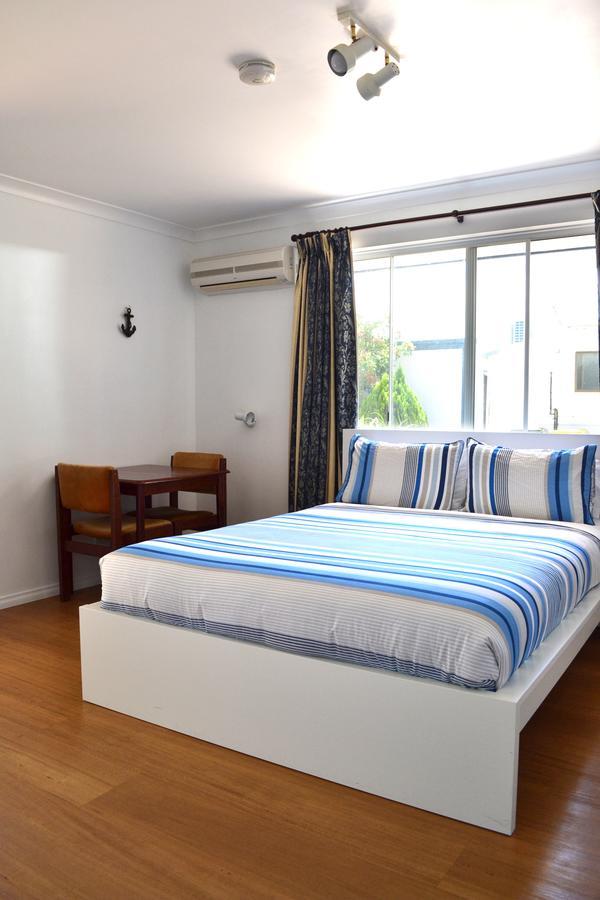 Busselton Ithaca Motel Екстериор снимка